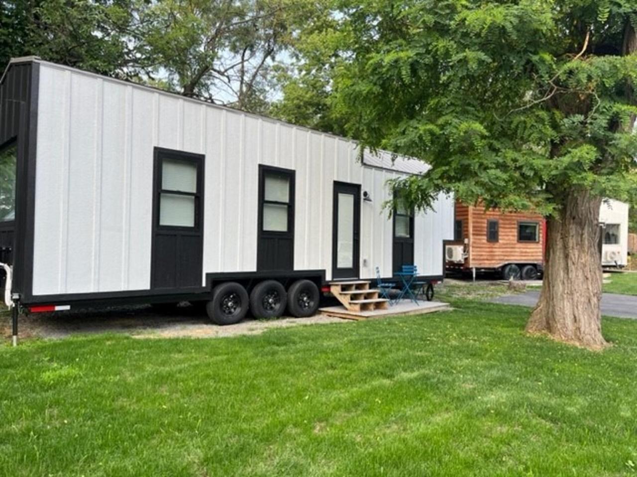 The Endeavor Tiny Home! Elizabethtown Zewnętrze zdjęcie