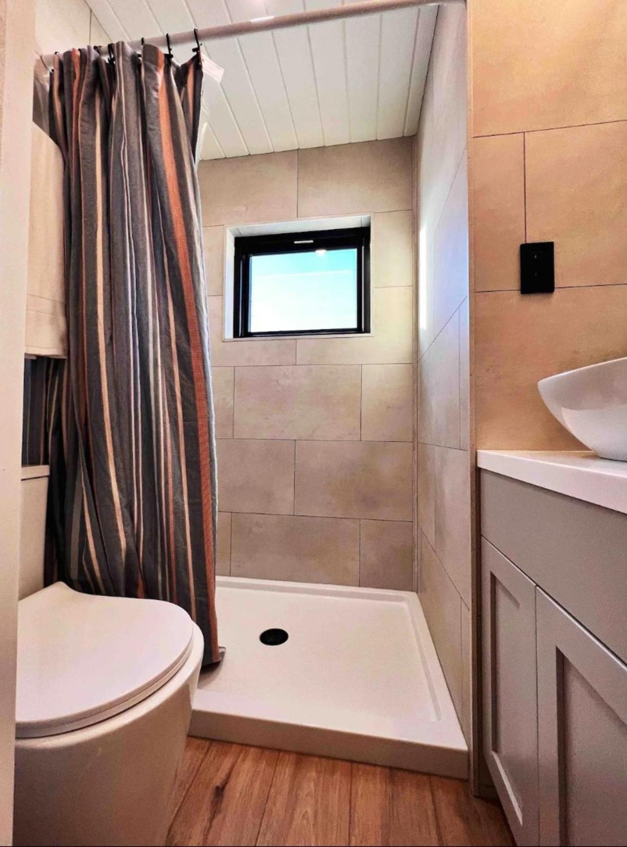 The Endeavor Tiny Home! Elizabethtown Zewnętrze zdjęcie